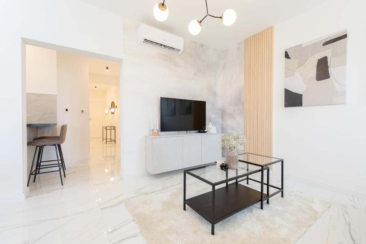 Apartment Cosmopolitan **** Split Exterior foto